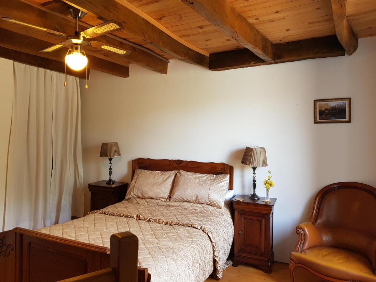 Casa vacanze Bay Gite, Busserolles. *